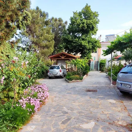 Apartment Ariadne Beach House Nea Peramos (Macedonia)