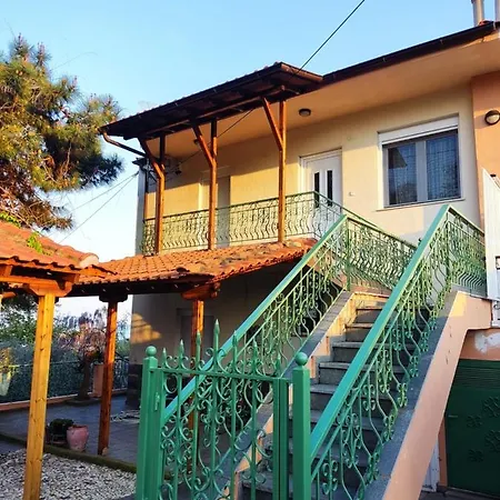 Apartment Ariadne Beach House Nea Peramos (Macedonia)