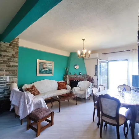 Ariadne Beach House Apartment